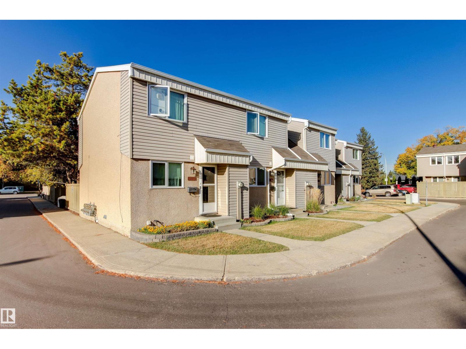 14835d Riverbend Rd Nw Nw, Edmonton, Alberta  T6H 5A0 - Photo 4 - E4461884
