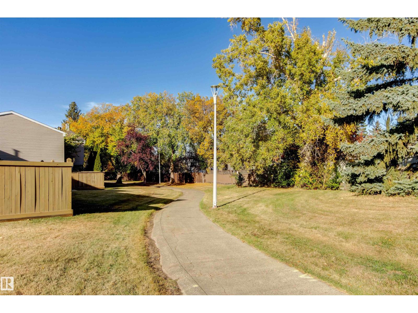 14835d Riverbend Rd Nw Nw, Edmonton, Alberta  T6H 5A0 - Photo 45 - E4461884