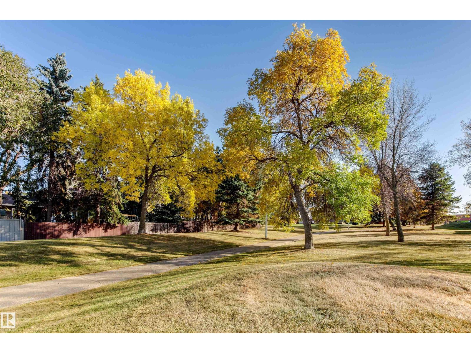 14835d Riverbend Rd Nw Nw, Edmonton, Alberta  T6H 5A0 - Photo 47 - E4461884