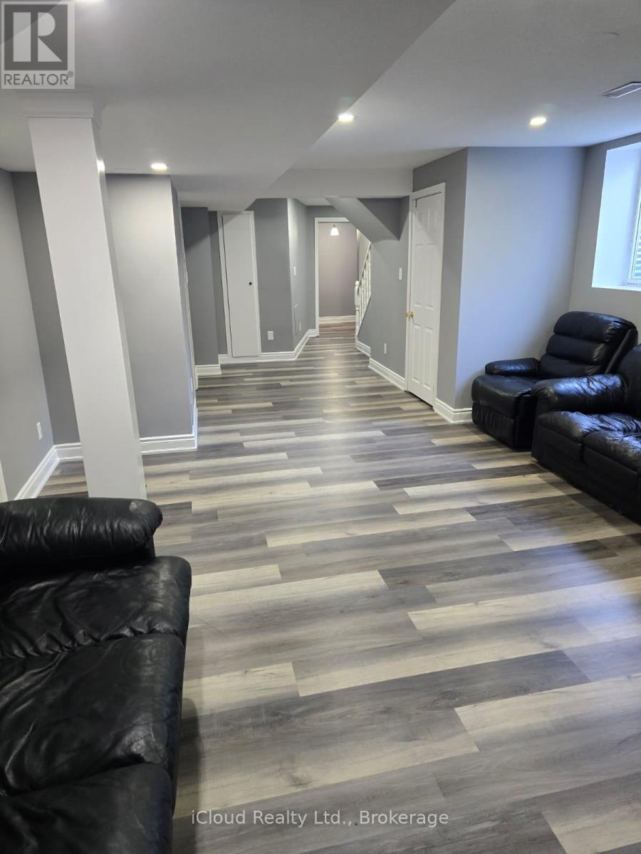 Bsmt - 3856 Passway Road, Mississauga, Ontario  L5N 8N8 - Photo 9 - W12360345
