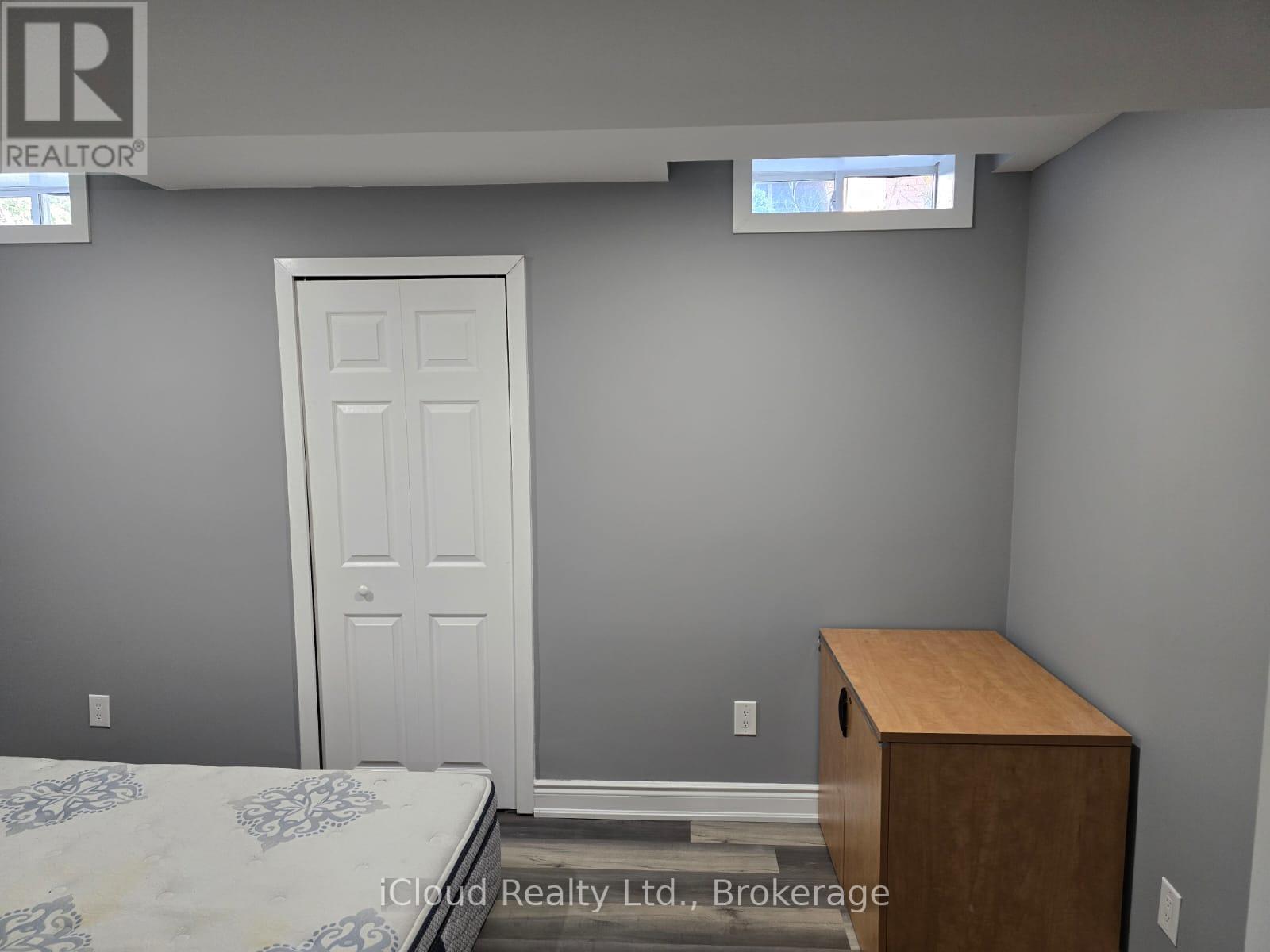 Bsmt - 3856 Passway Road, Mississauga, Ontario  L5N 8N8 - Photo 7 - W12360345