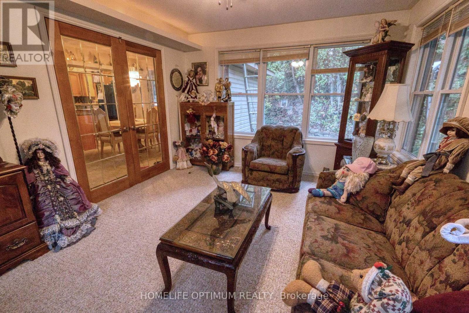 228 Pirates Glen Drive, Trent Lakes, Ontario  K0M 1A0 - Photo 20 - X12451077