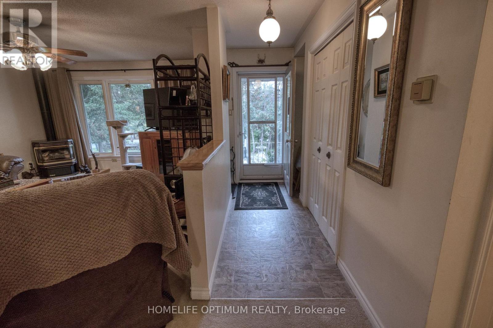 228 Pirates Glen Drive, Trent Lakes, Ontario  K0M 1A0 - Photo 18 - X12451077