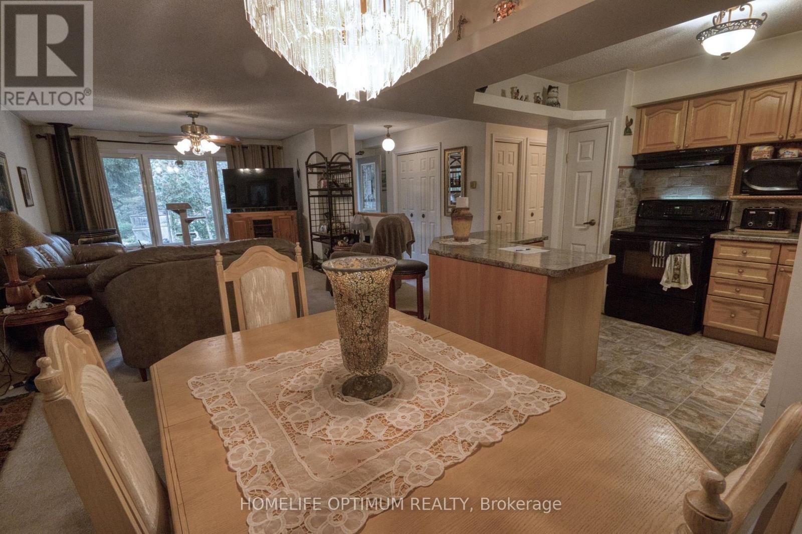 228 Pirates Glen Drive, Trent Lakes, Ontario  K0M 1A0 - Photo 15 - X12451077