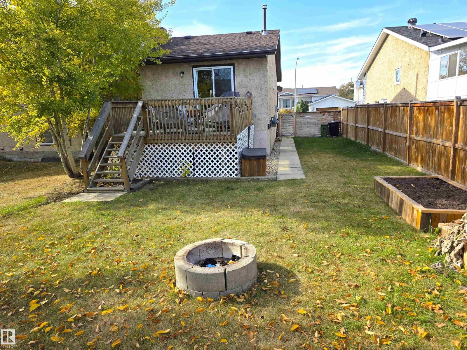 14743 33 St Nw, Edmonton, Alberta  T5Y 2C9 - Photo 3 - E4461879