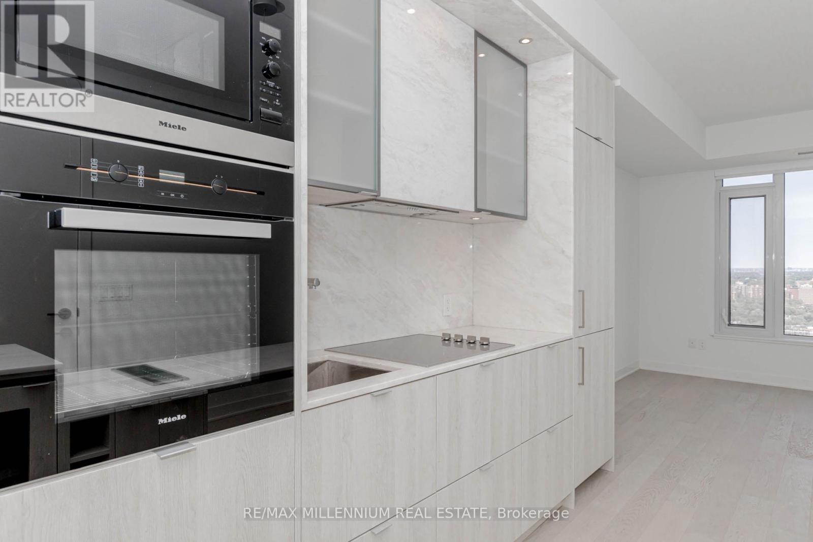 4103 - 11 Yorkville Avenue, Toronto, Ontario  M4W 0B7 - Photo 10 - C12458973