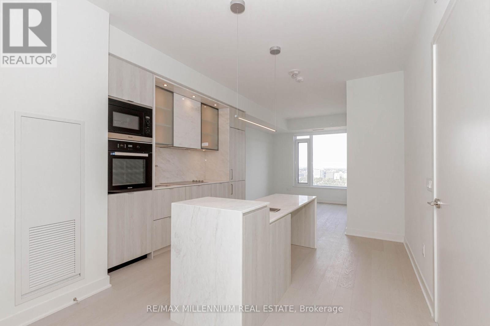4103 - 11 Yorkville Avenue, Toronto, Ontario  M4W 0B7 - Photo 8 - C12458973
