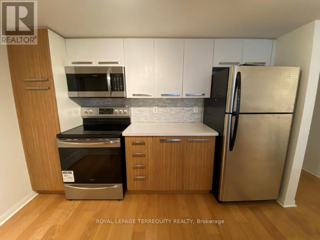 1204 - 11 St Joseph Street, Toronto, Ontario  M4Y 3G4 - Photo 6 - C12458983
