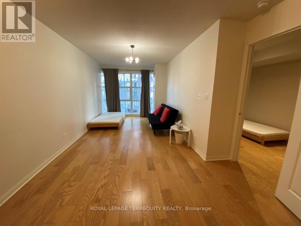 1204 - 11 St Joseph Street, Toronto, Ontario  M4Y 3G4 - Photo 7 - C12458983