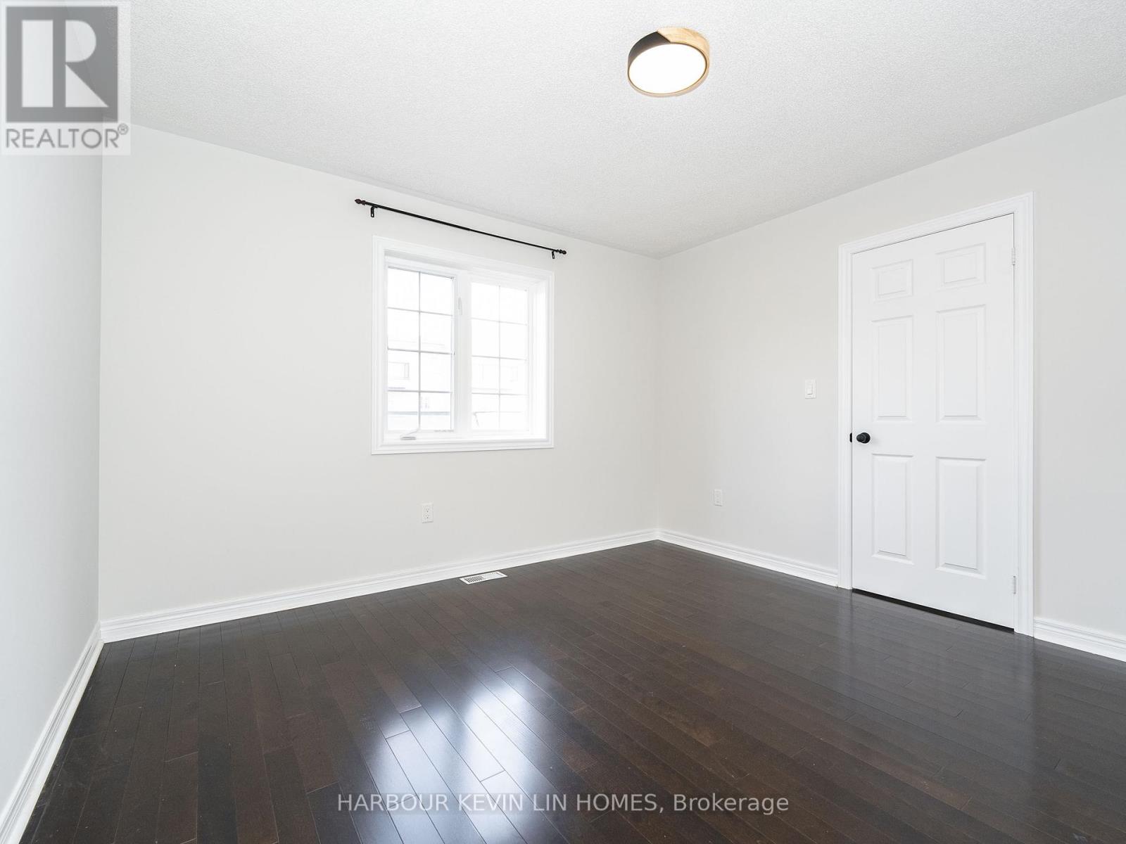 26 Bembridge Drive, Markham, Ontario  L6C 0J8 - Photo 31 - N12458970