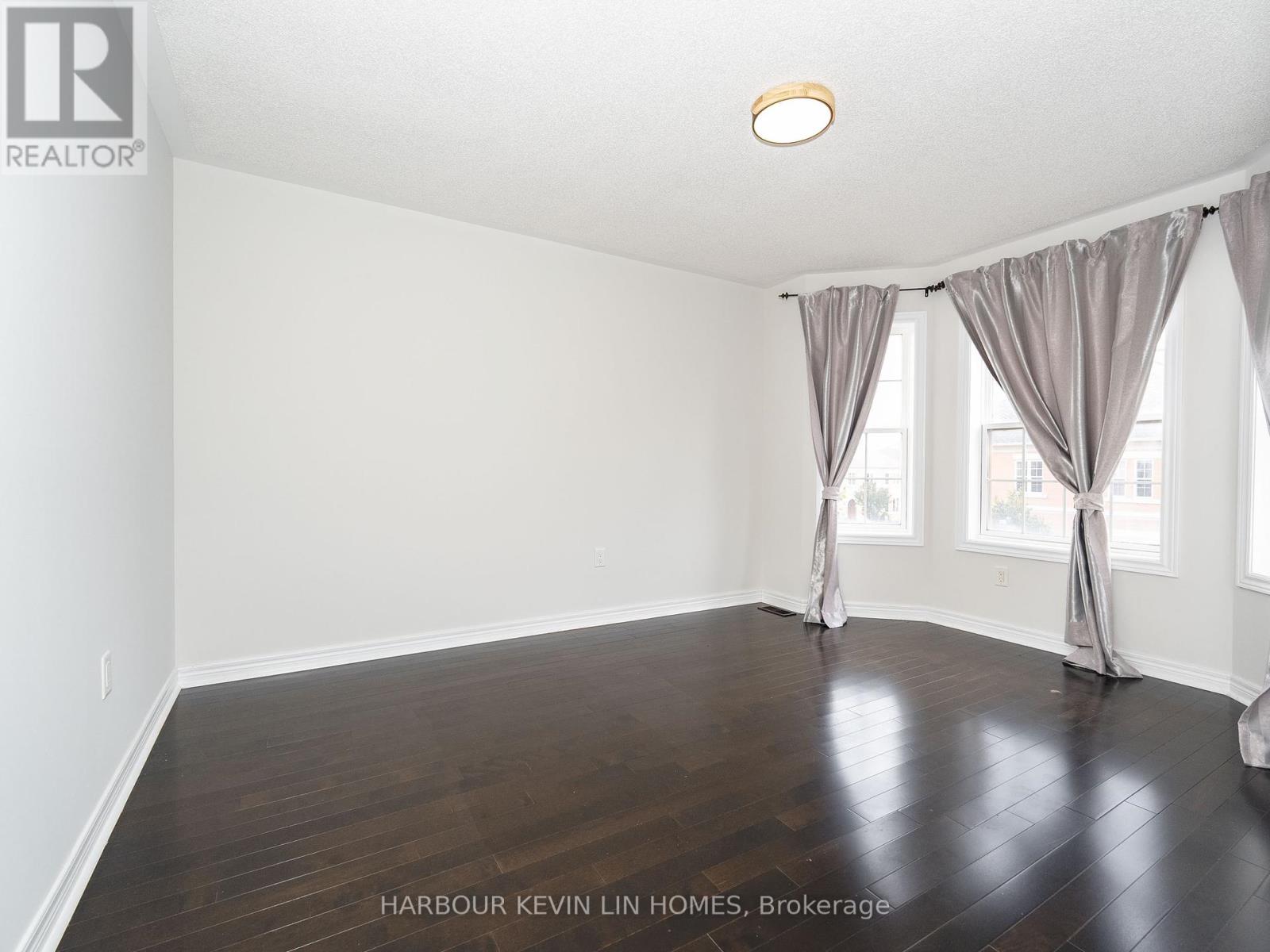 26 Bembridge Drive, Markham, Ontario  L6C 0J8 - Photo 32 - N12458970