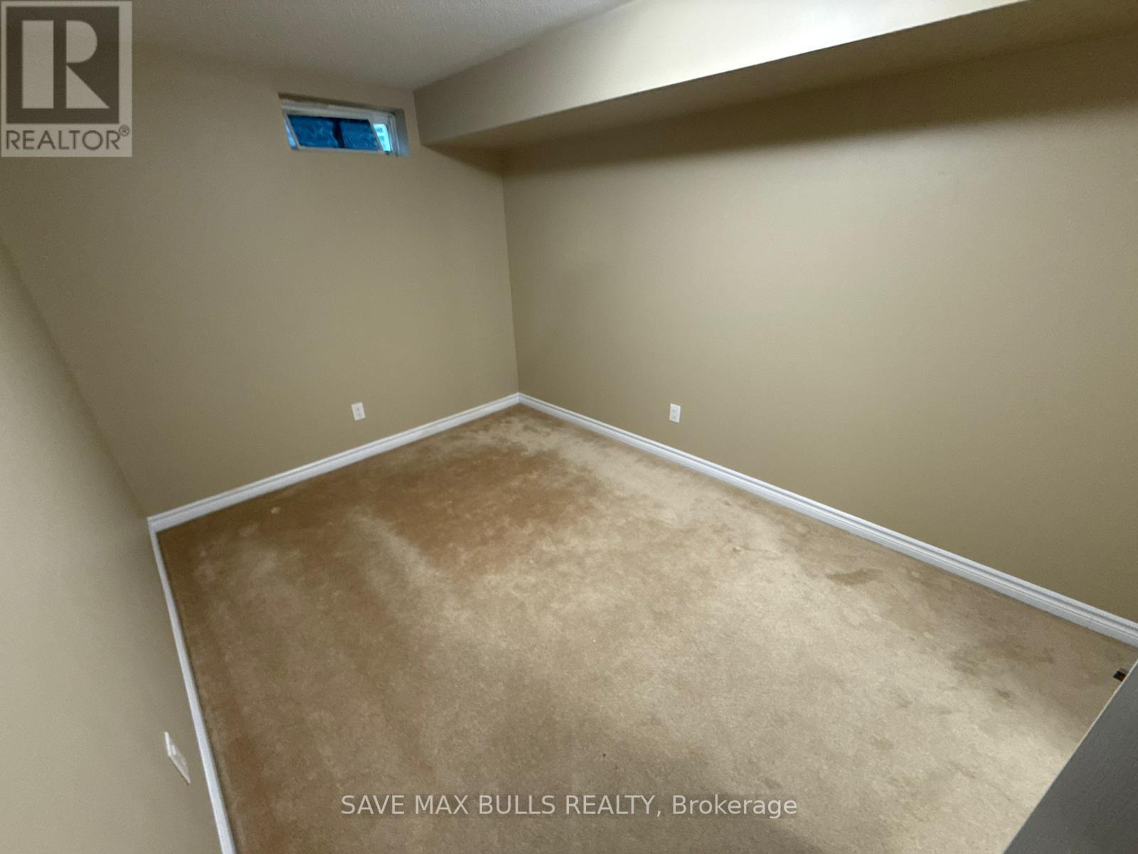 Basement - 652 Lott Crescent, Milton, Ontario  L9T 7P7 - Photo 13 - W12458967