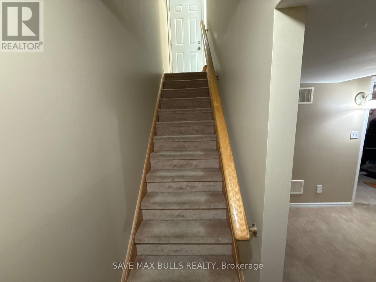 Basement - 652 Lott Crescent, Milton, Ontario  L9T 7P7 - Photo 4 - W12458967