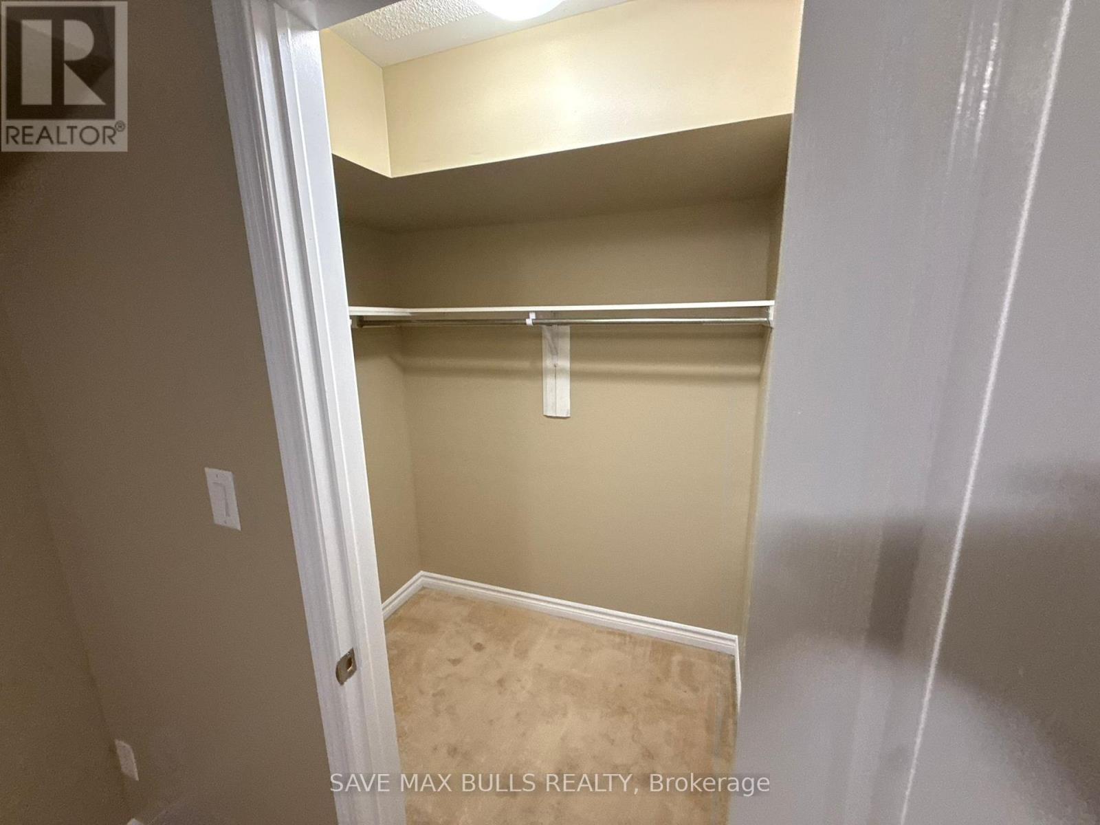 Basement - 652 Lott Crescent, Milton, Ontario  L9T 7P7 - Photo 6 - W12458967