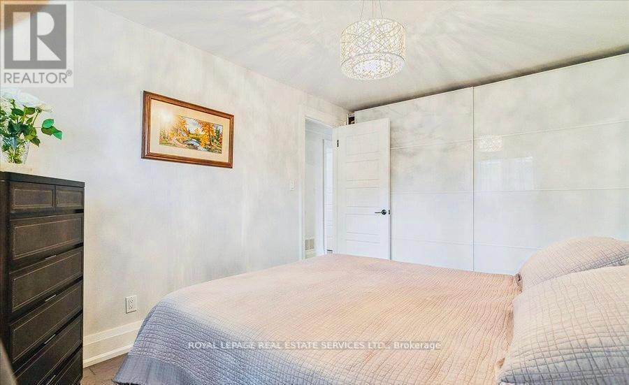 1344 Everall Road, Mississauga, Ontario  L5J 3L5 - Photo 18 - W12458981