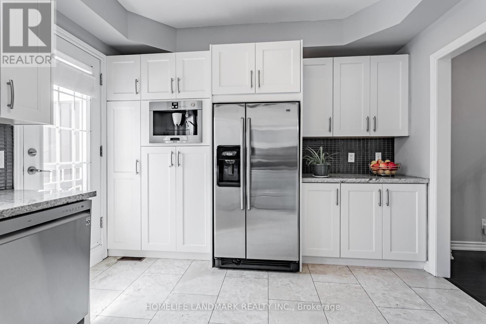 523b Royal York Road, Toronto, Ontario  M8Y 2S5 - Photo 17 - W12458982