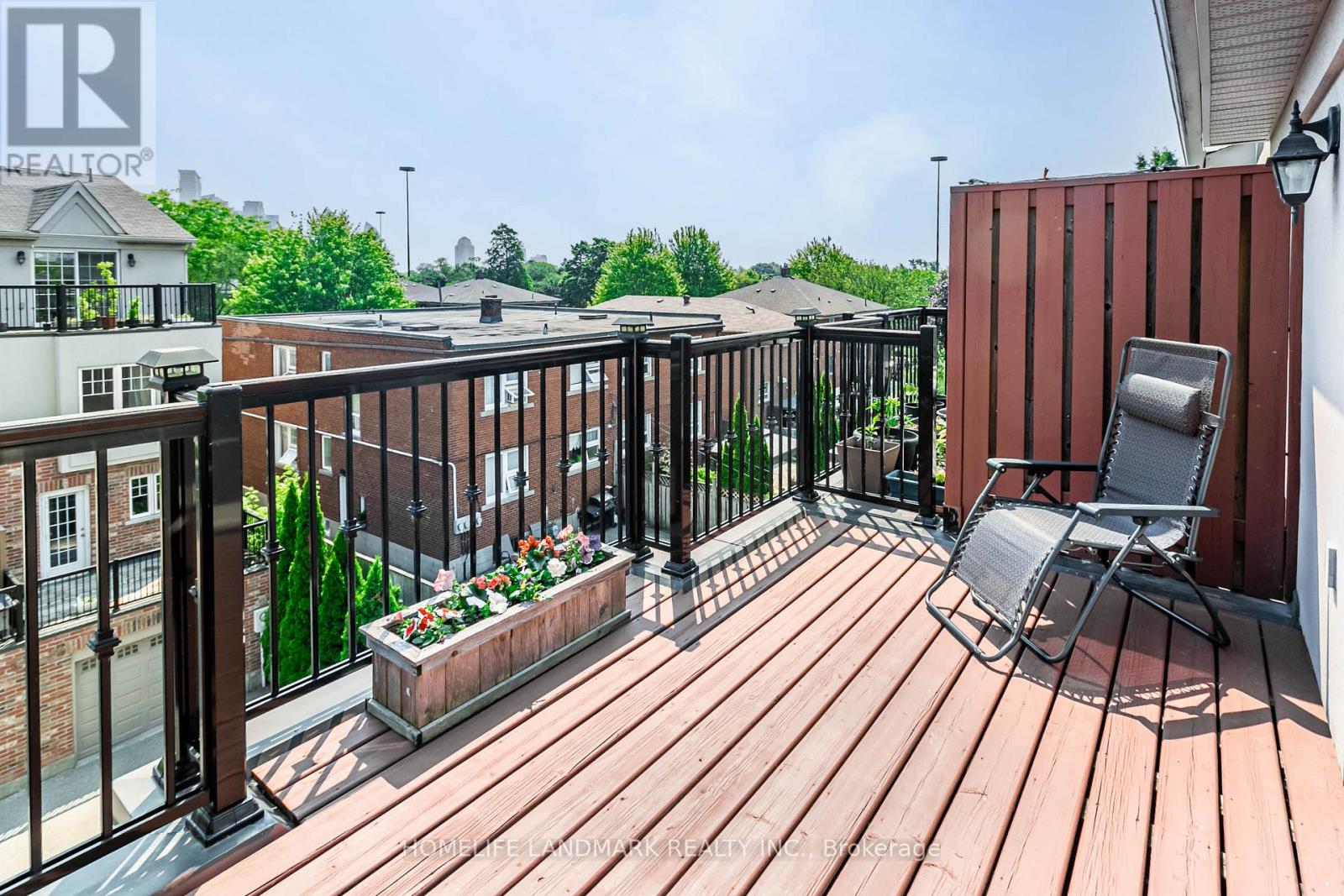 523b Royal York Road, Toronto, Ontario  M8Y 2S5 - Photo 28 - W12458982