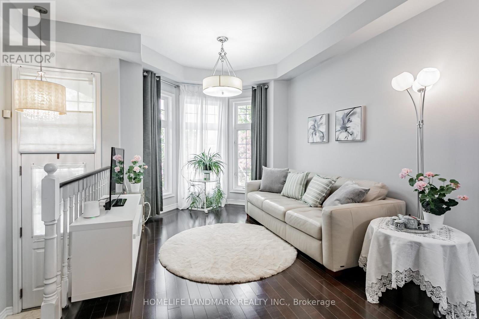523b Royal York Road, Toronto, Ontario  M8Y 2S5 - Photo 8 - W12458982