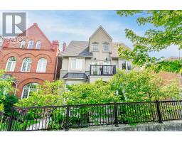 523B ROYAL YORK ROAD, Toronto, Ontario
