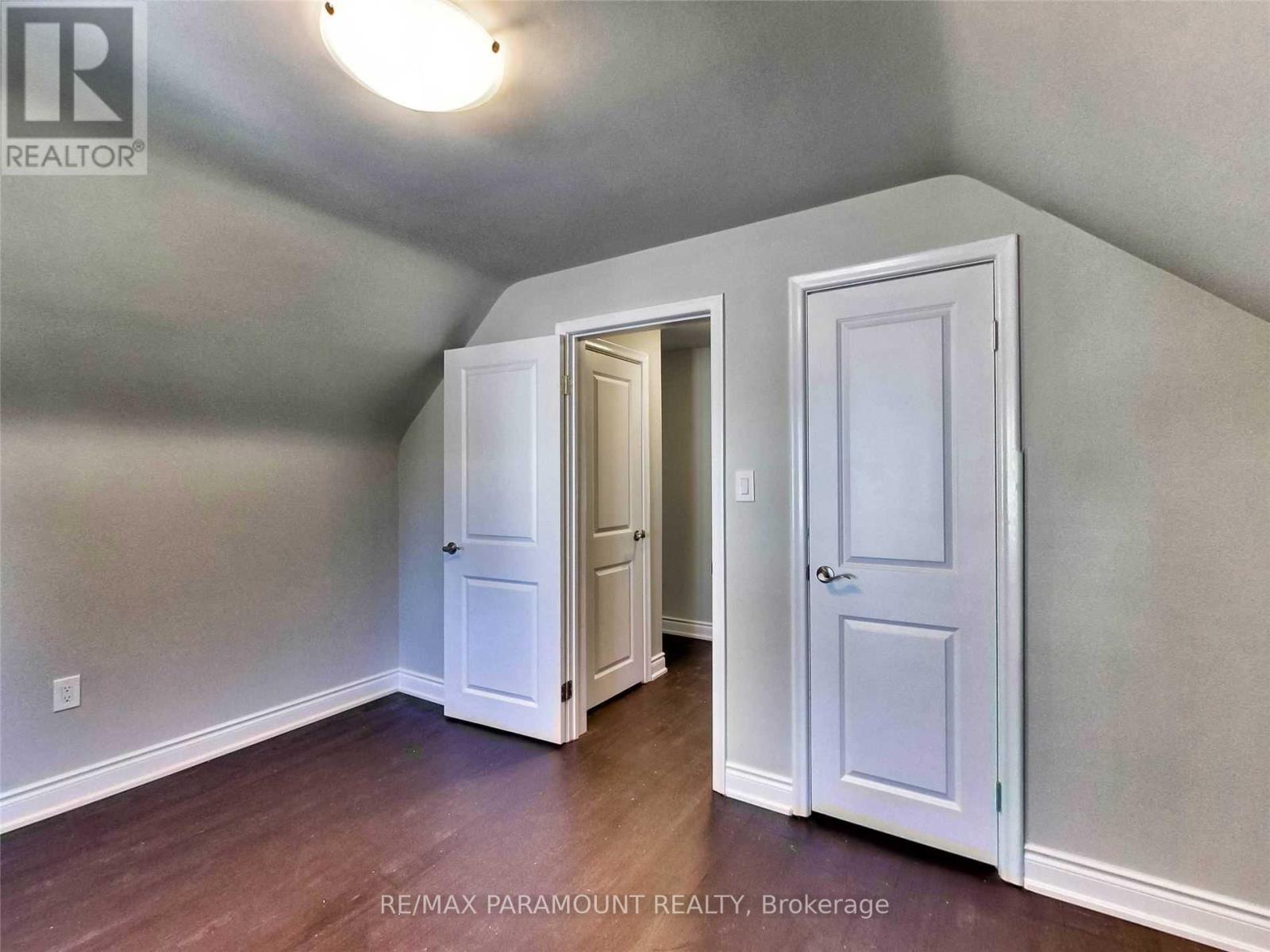 Upper - 25 Carene Avenue, Hamilton, Ontario  L8K 3W3 - Photo 18 - X12458976