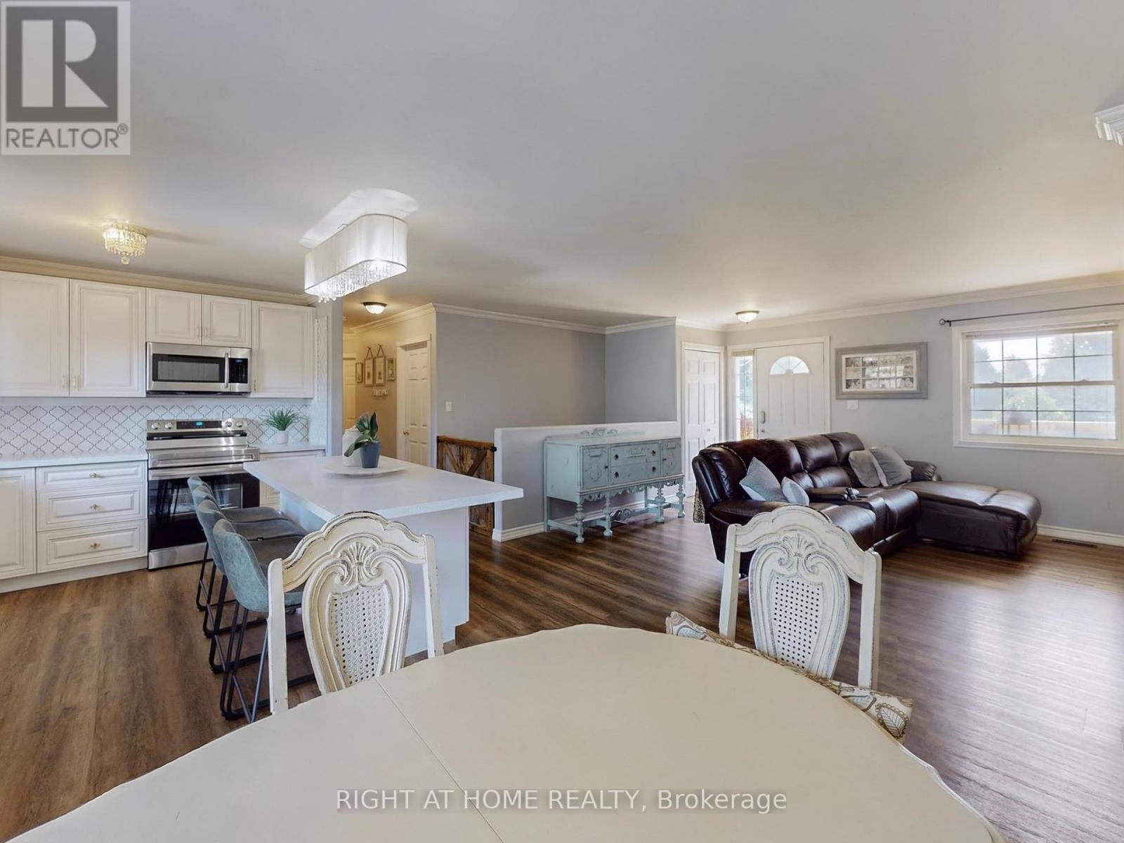 1876 12th Line, Selwyn, Ontario  K0L 2H0 - Photo 11 - X12458978