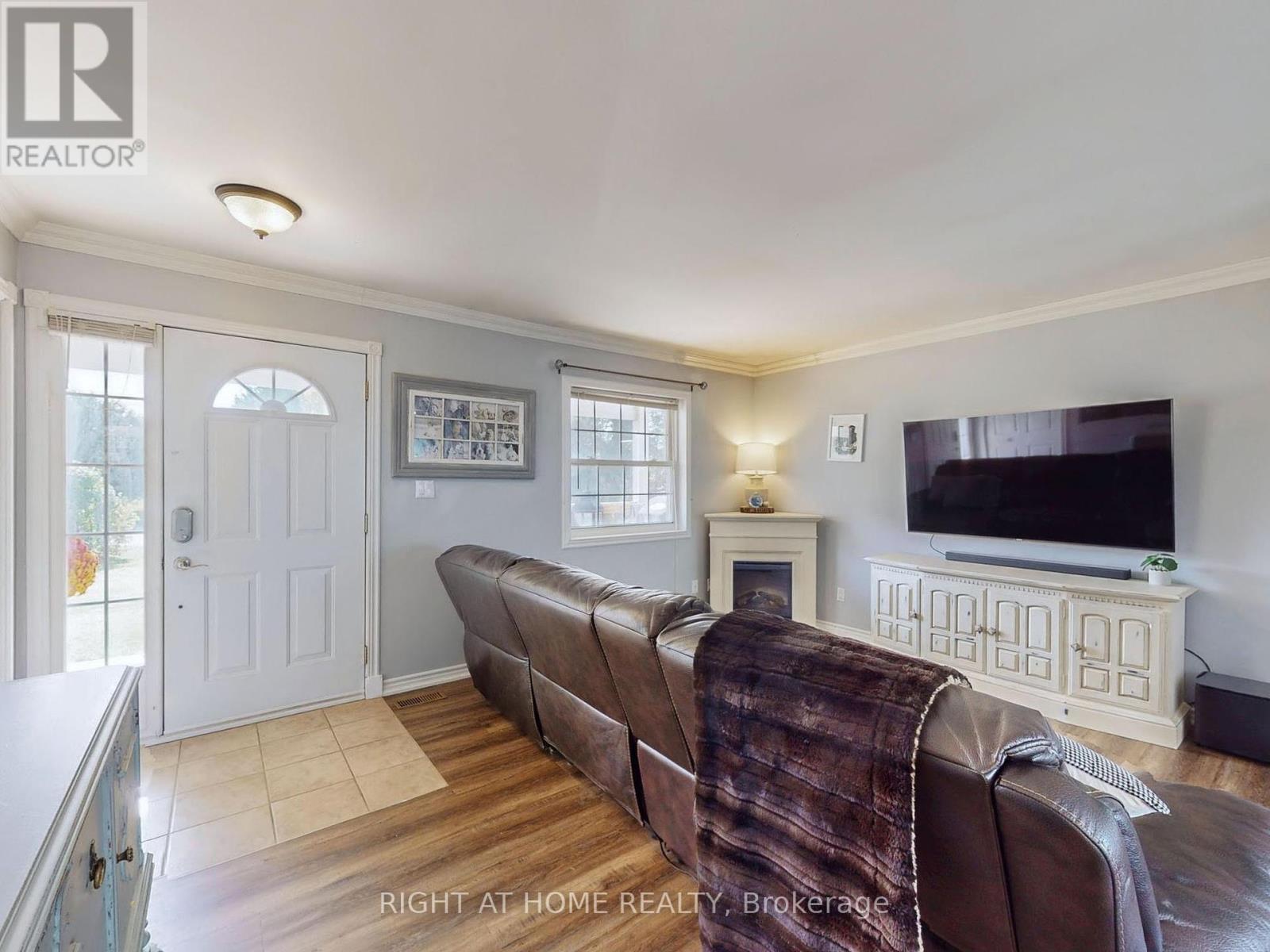 1876 12th Line, Selwyn, Ontario  K0L 2H0 - Photo 3 - X12458978