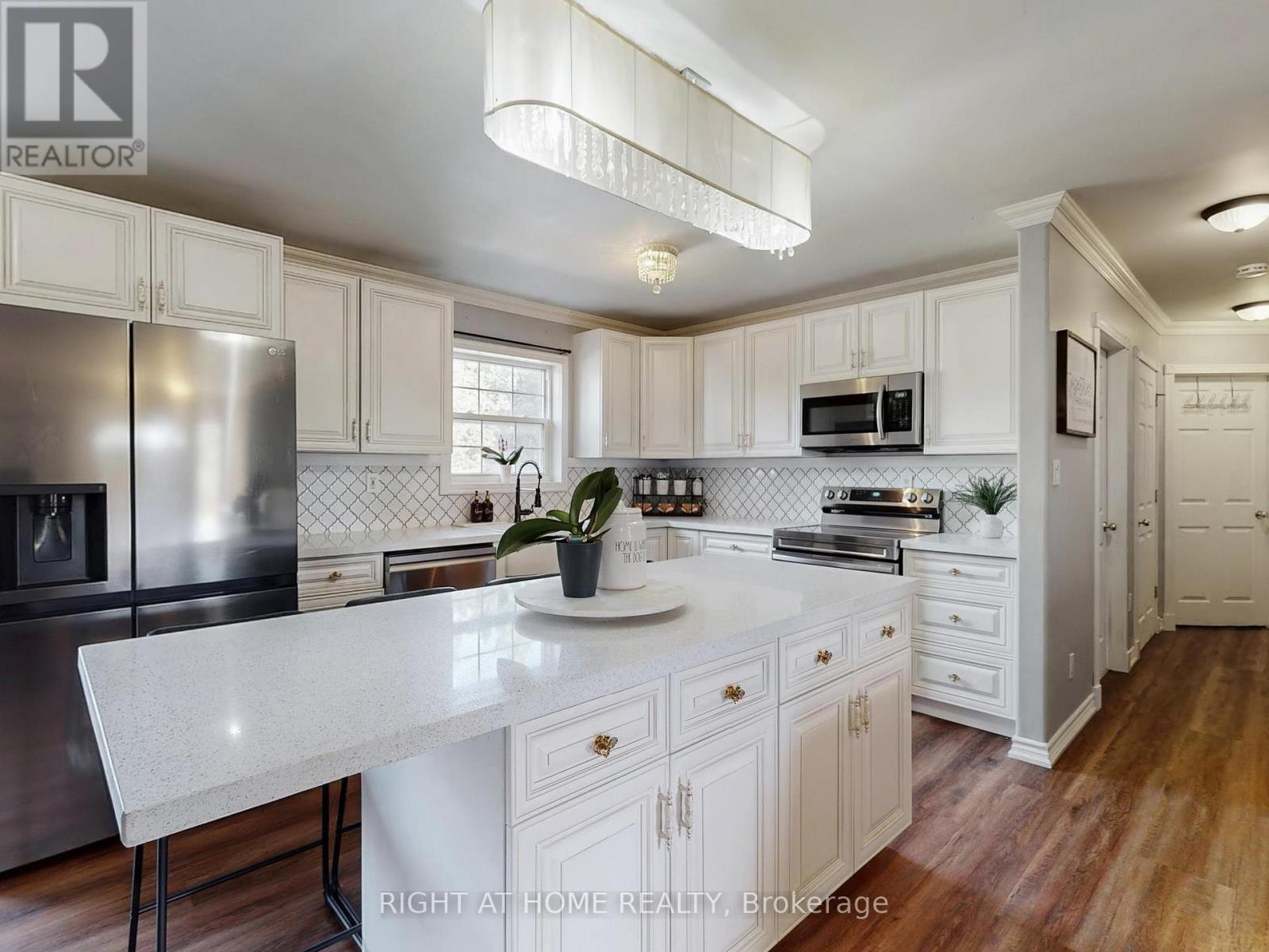 1876 12th Line, Selwyn, Ontario  K0L 2H0 - Photo 4 - X12458978