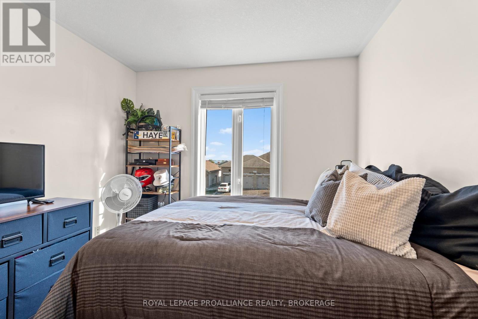 163 Kildare Avenue, Loyalist, Ontario  K7N 0A1 - Photo 30 - X12458997