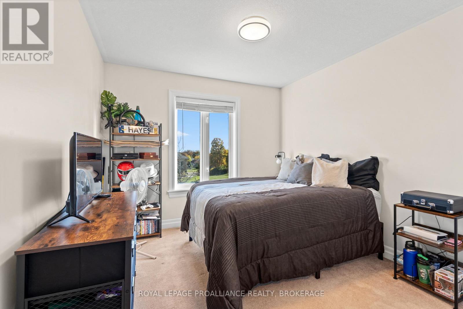 163 Kildare Avenue, Loyalist, Ontario  K7N 0A1 - Photo 31 - X12458997