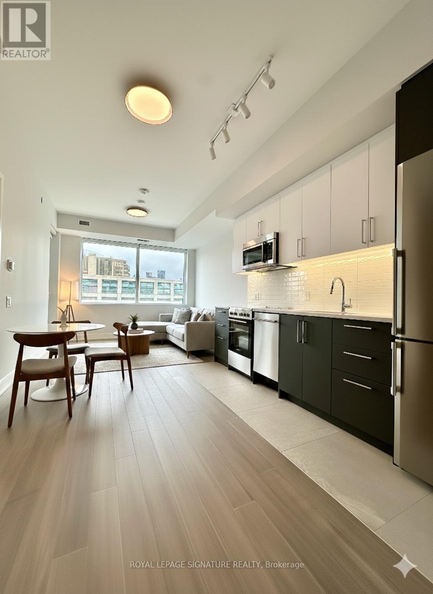 604 - 664 SPADINA AVENUE, Toronto, Ontario