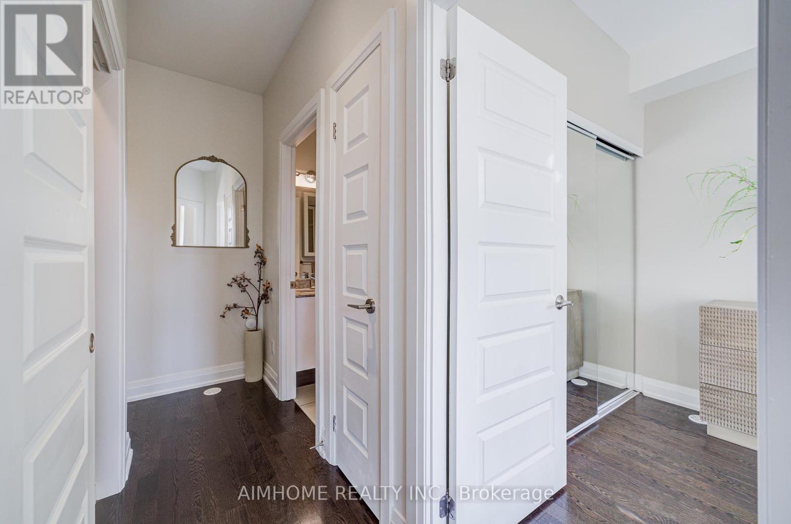 6 - 11 Eldora Avenue, Toronto, Ontario  M2M 1R3 - Photo 21 - C12458994