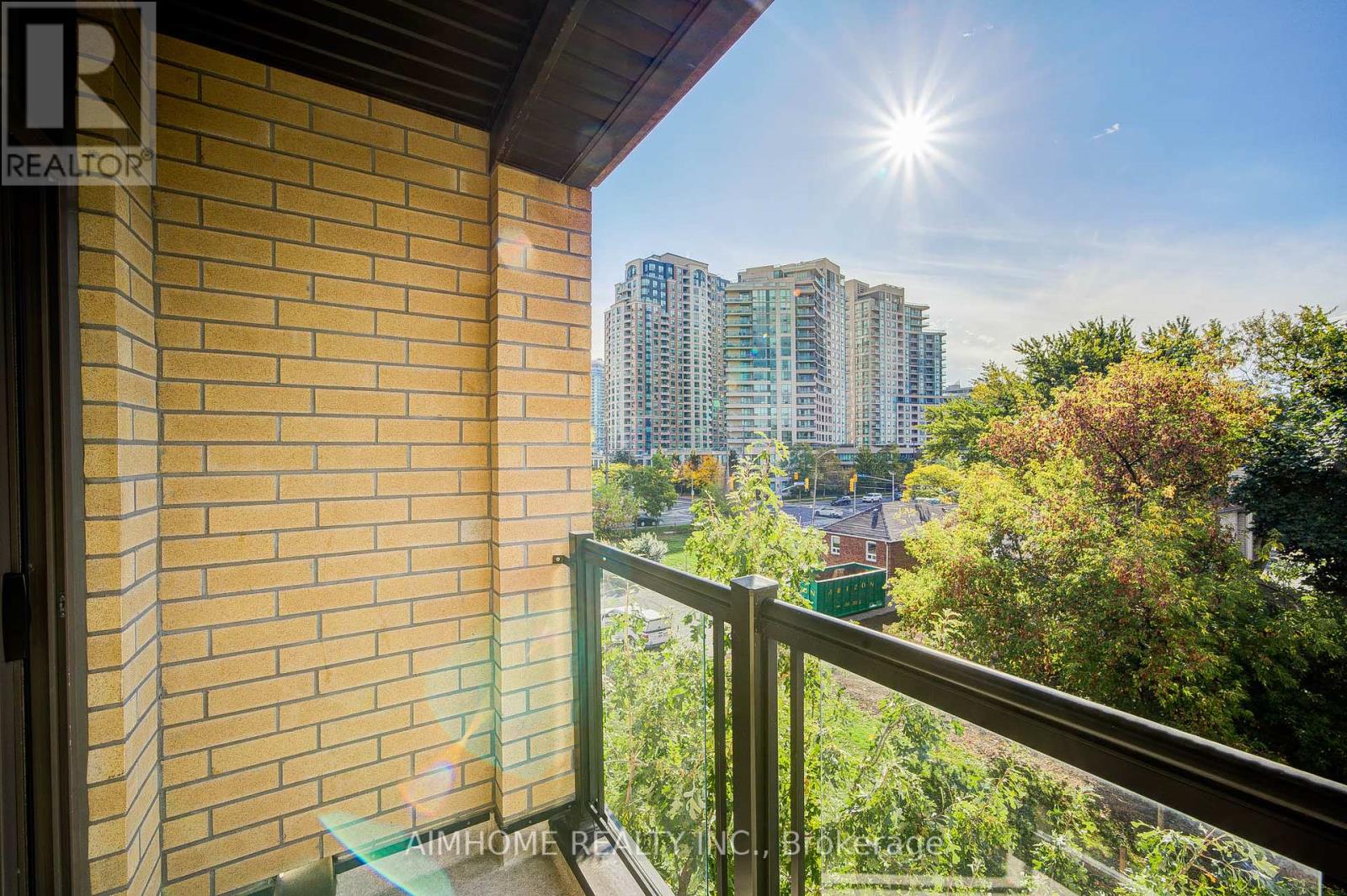 6 - 11 Eldora Avenue, Toronto, Ontario  M2M 1R3 - Photo 34 - C12458994