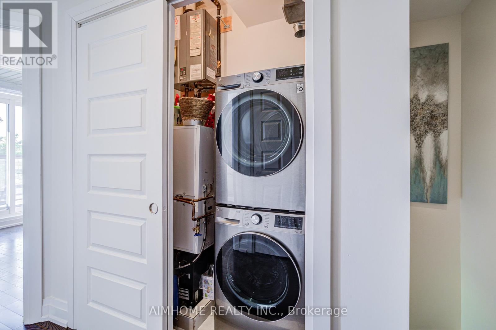 6 - 11 Eldora Avenue, Toronto, Ontario  M2M 1R3 - Photo 36 - C12458994
