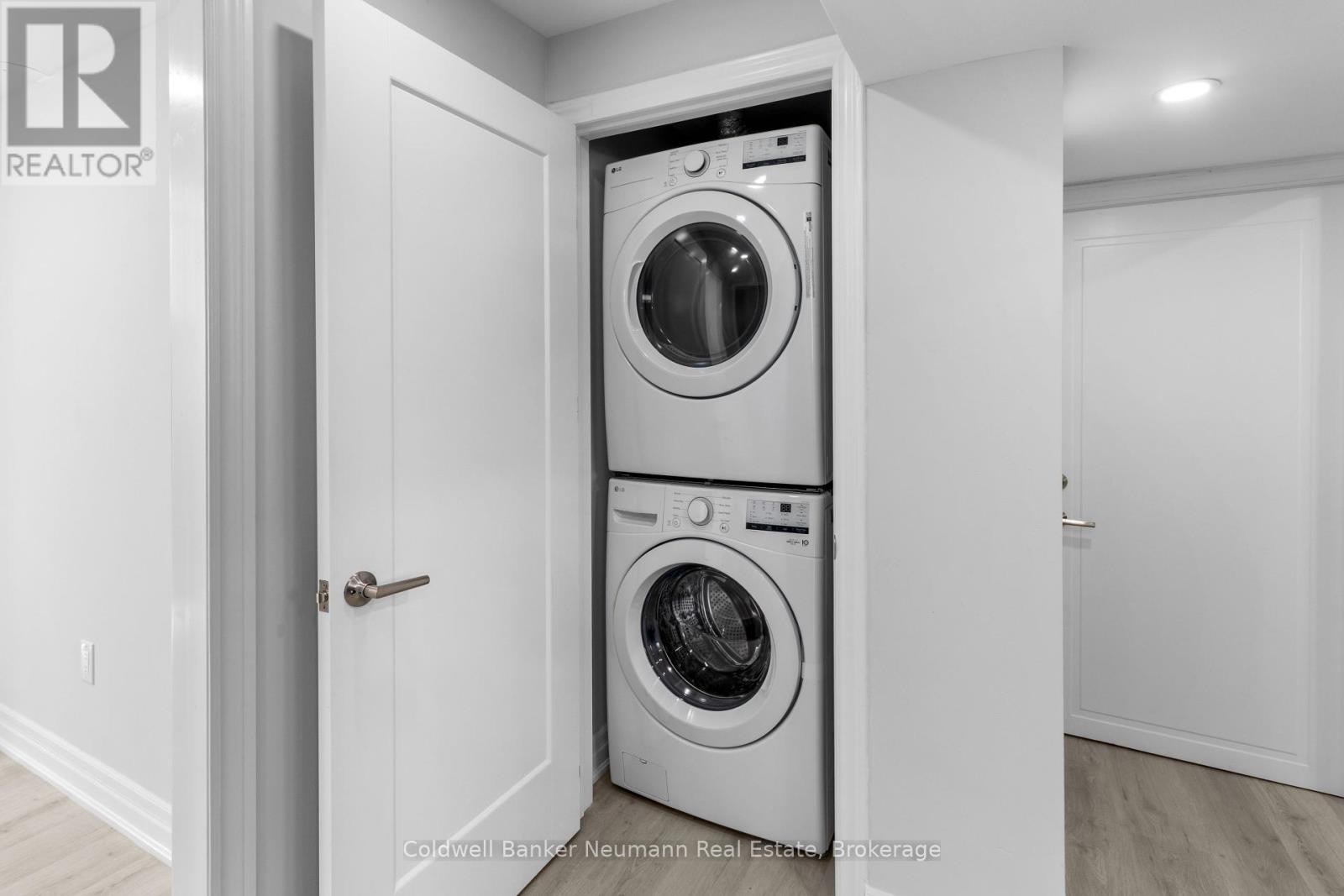 B - 45 Hayward Crescent, Guelph, Ontario  N1G 5A4 - Photo 13 - X12459009