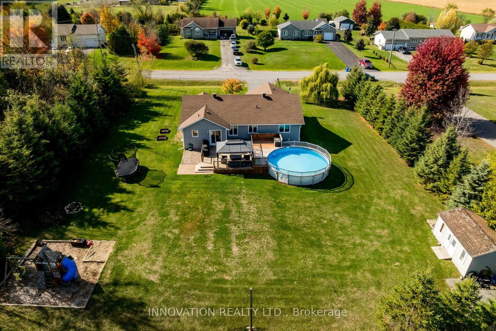 4105 Calbrent Way, Ottawa, Ontario  K0A 2W0 - Photo 41 - X12459002