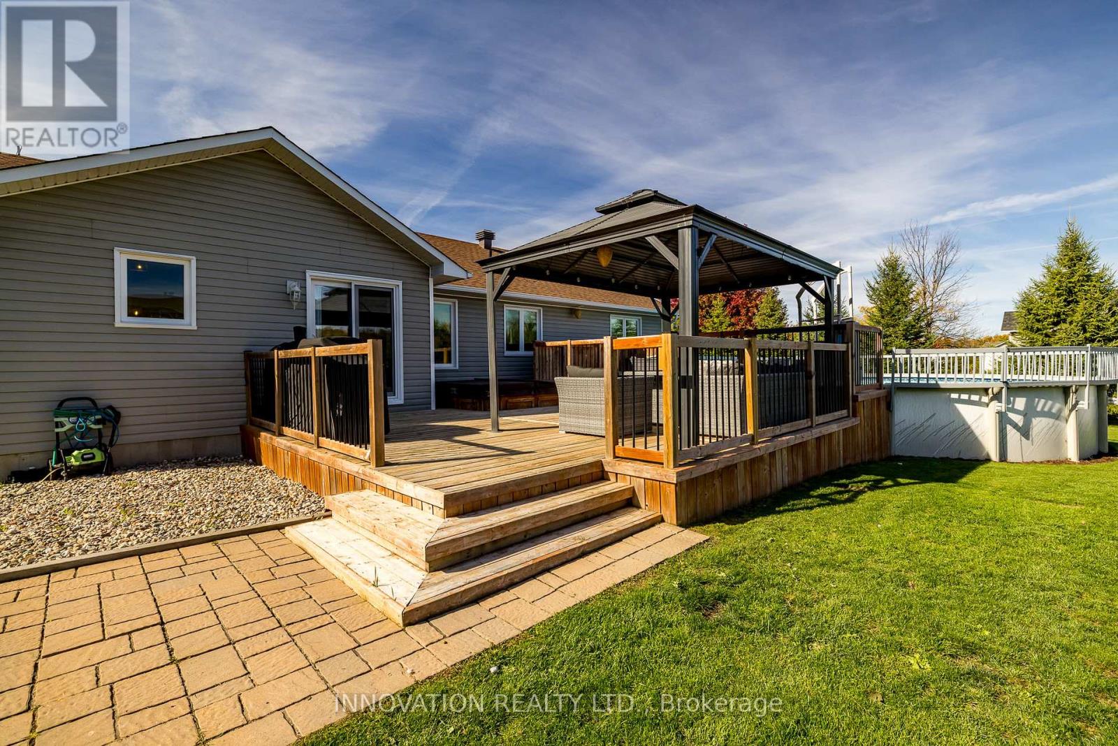 4105 Calbrent Way, Ottawa, Ontario  K0A 2W0 - Photo 44 - X12459002