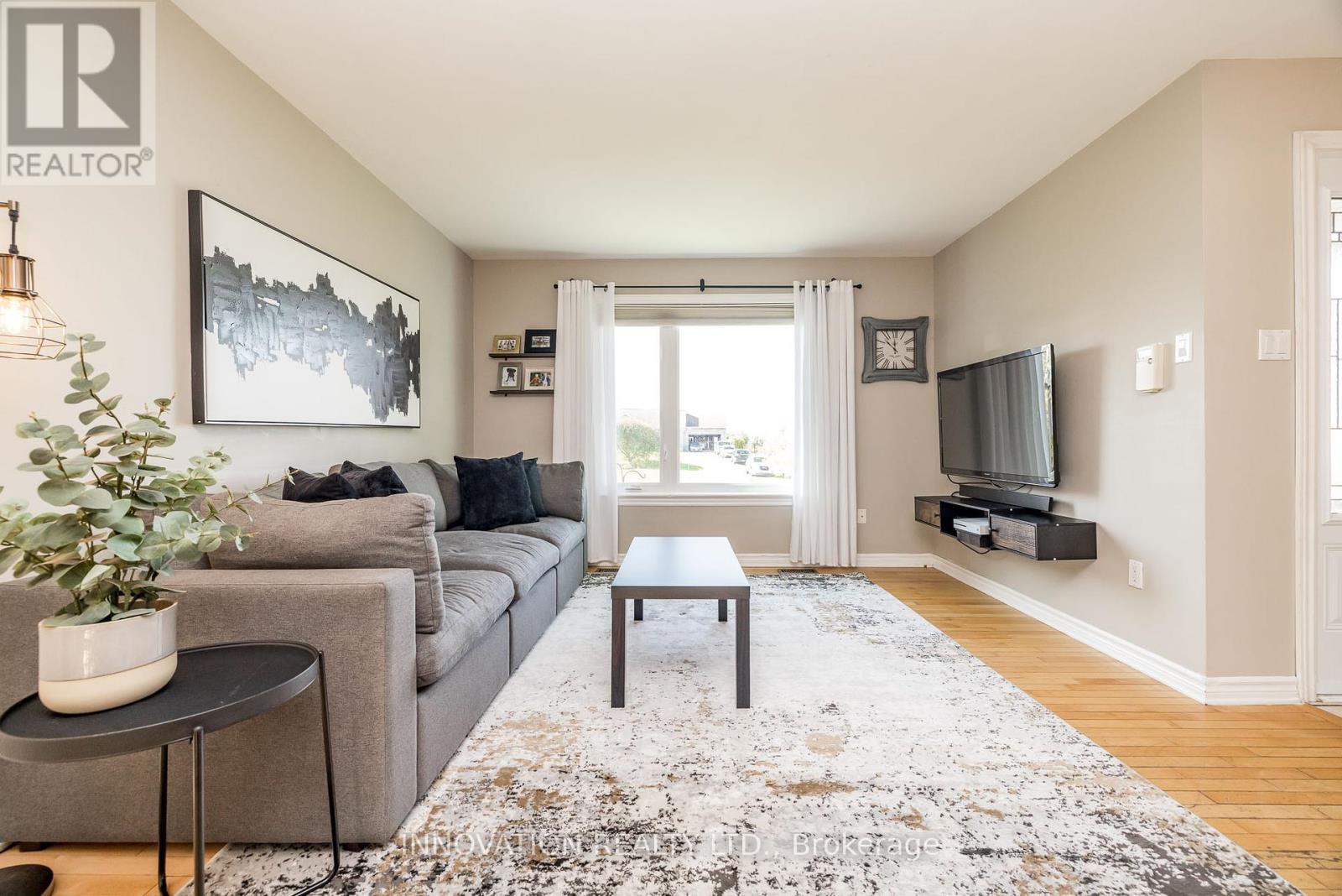 4105 Calbrent Way, Ottawa, Ontario  K0A 2W0 - Photo 9 - X12459002
