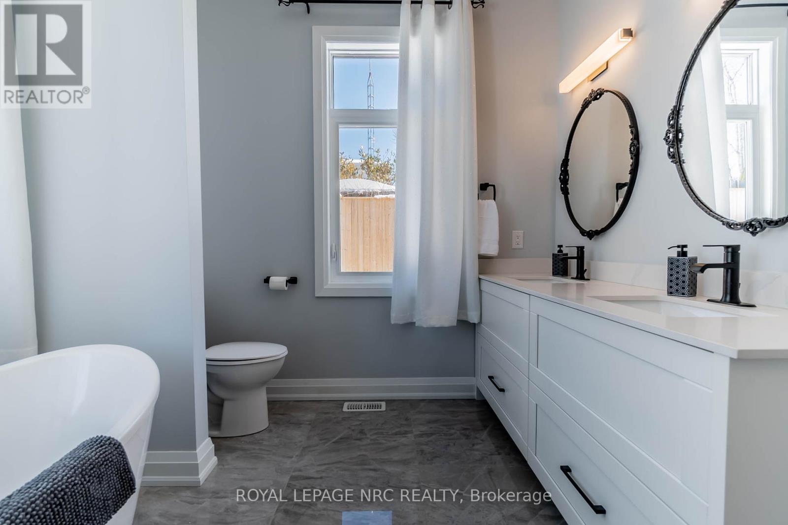 1 - 7472 Mountain Road, Niagara Falls, Ontario  L2J 0B8 - Photo 39 - X12459014