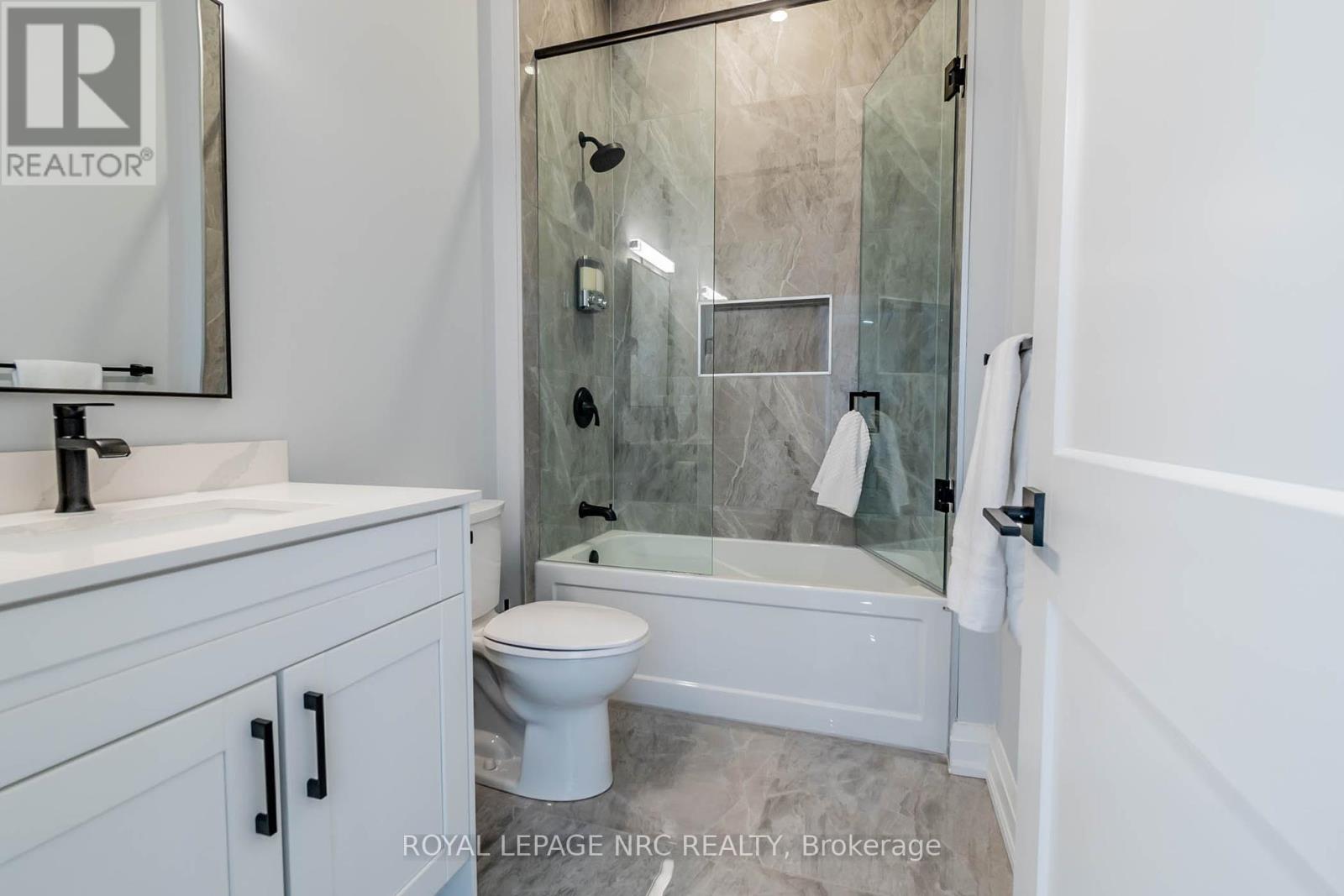 1 - 7472 Mountain Road, Niagara Falls, Ontario  L2J 0B8 - Photo 45 - X12459014