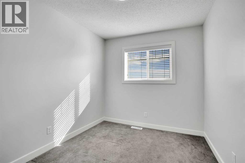 137 Pantego Lane Nw, Calgary, Alberta  T3K 0T1 - Photo 31 - A2262652