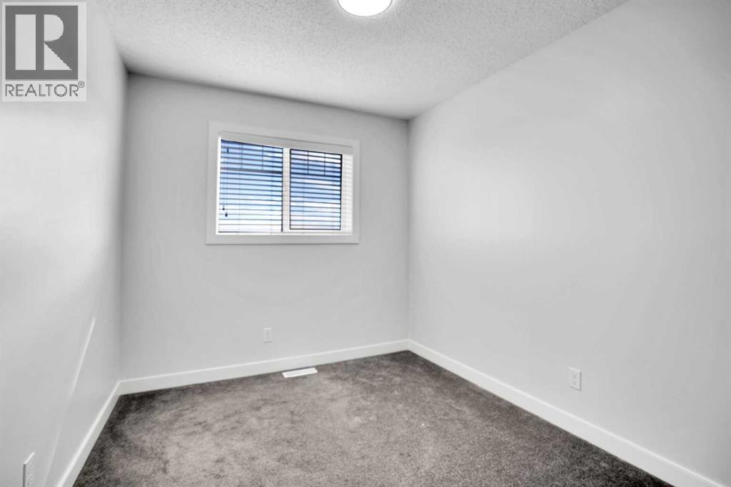 137 Pantego Lane Nw, Calgary, Alberta  T3K 0T1 - Photo 35 - A2262652