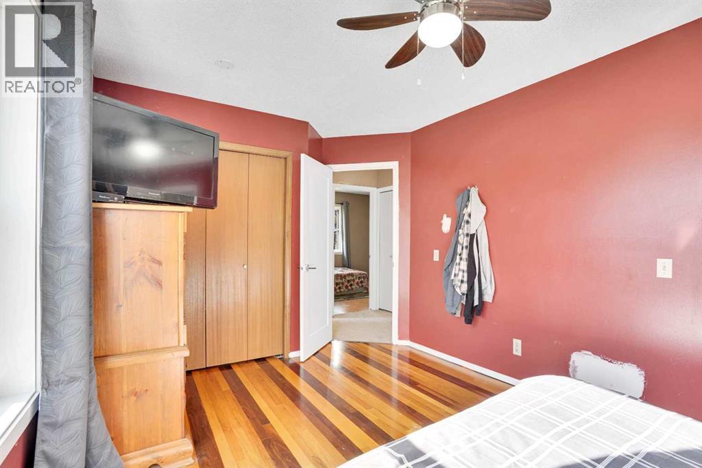 47 Shannon Drive Sw, Calgary, Alberta  T2Y 2A6 - Photo 17 - A2263245