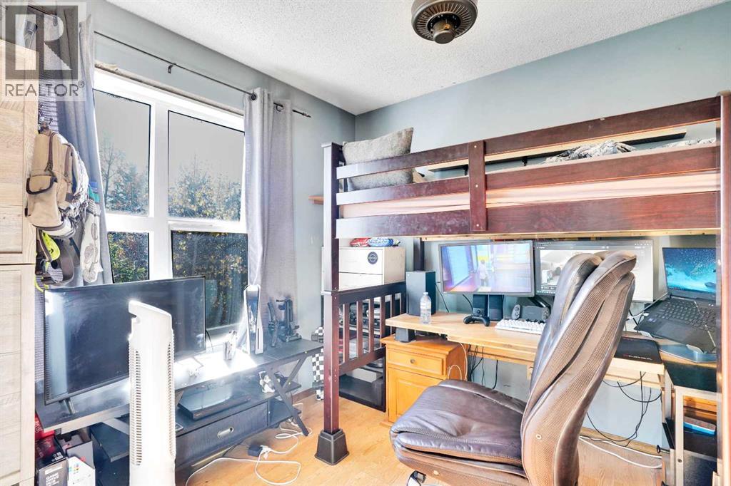 47 Shannon Drive Sw, Calgary, Alberta  T2Y 2A6 - Photo 24 - A2263245