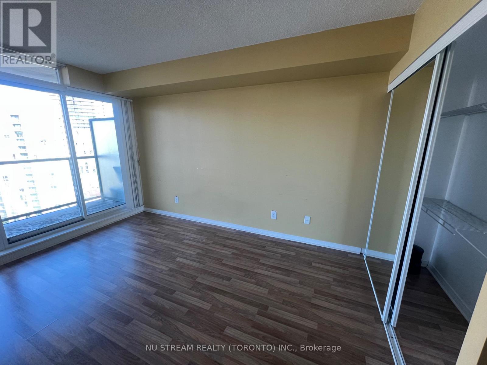1809 - 5508 Yonge Street, Toronto, Ontario  M2N 7L2 - Photo 10 - C12459003