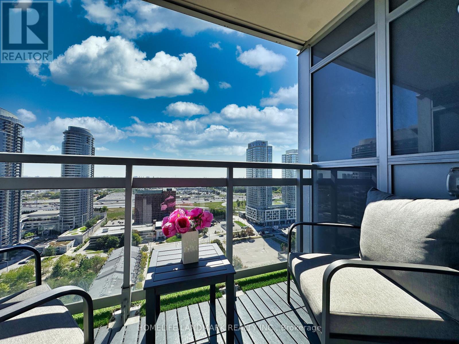 2324 - 275 Village Green Drive, Toronto, Ontario  M1S 0L8 - Photo 22 - E12459005