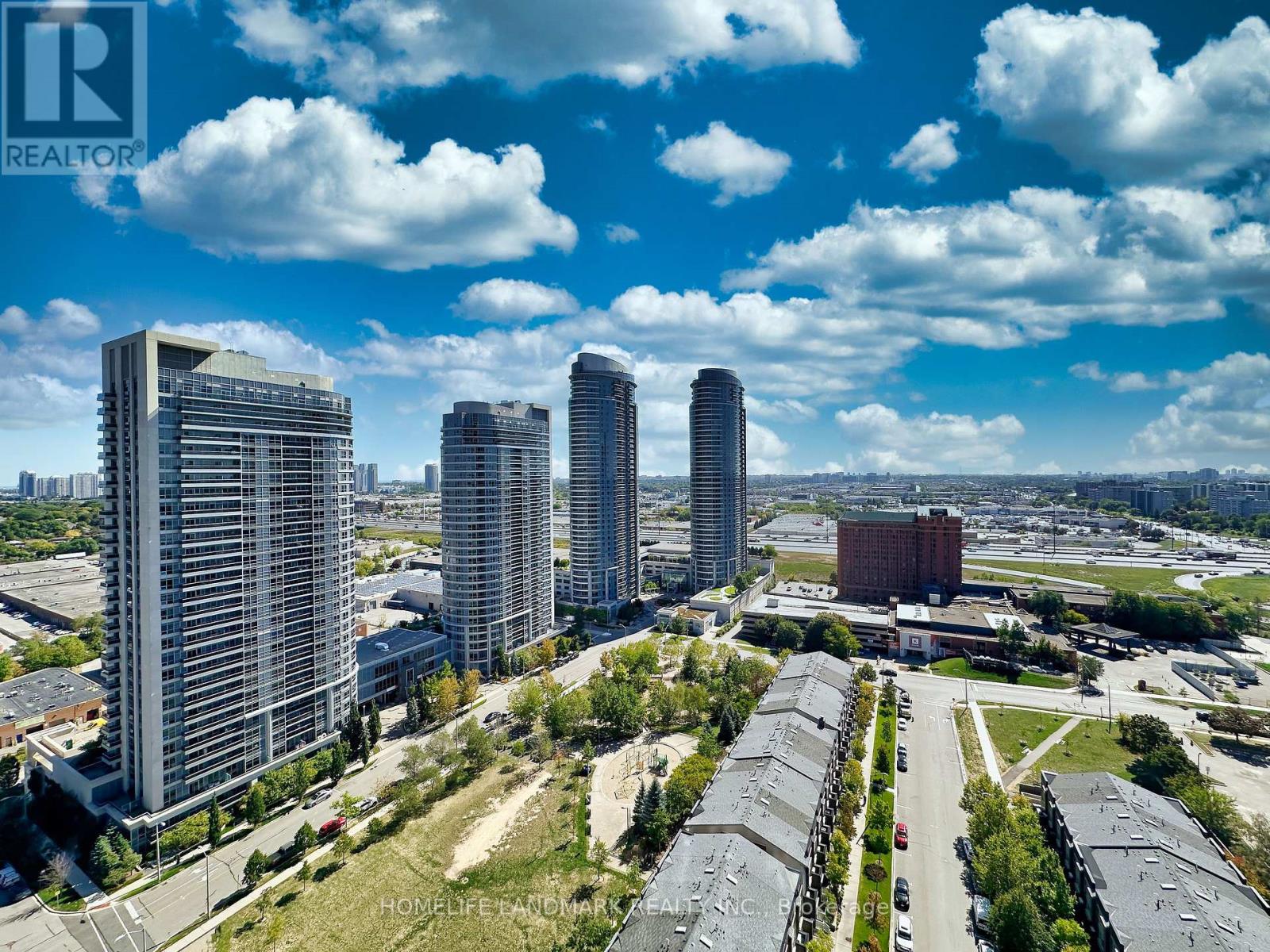 2324 - 275 Village Green Drive, Toronto, Ontario  M1S 0L8 - Photo 38 - E12459005