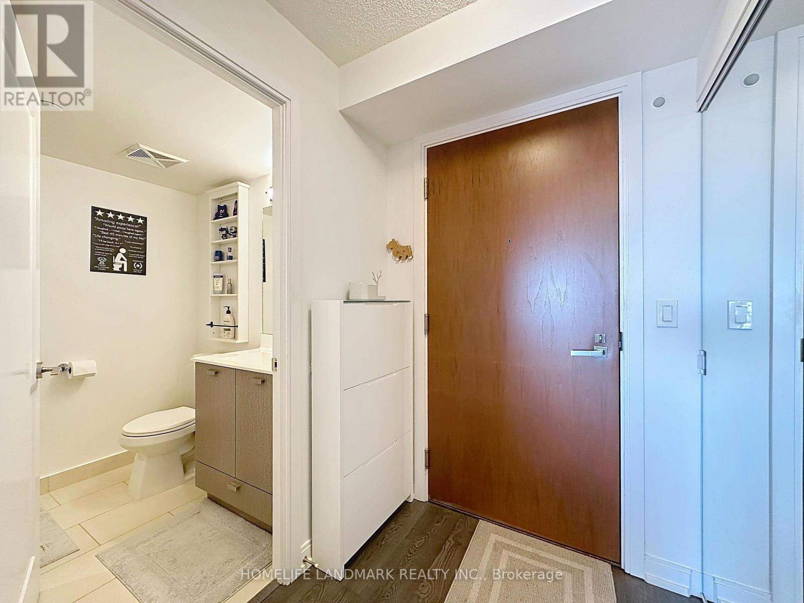 2324 - 275 Village Green Drive, Toronto, Ontario  M1S 0L8 - Photo 4 - E12459005
