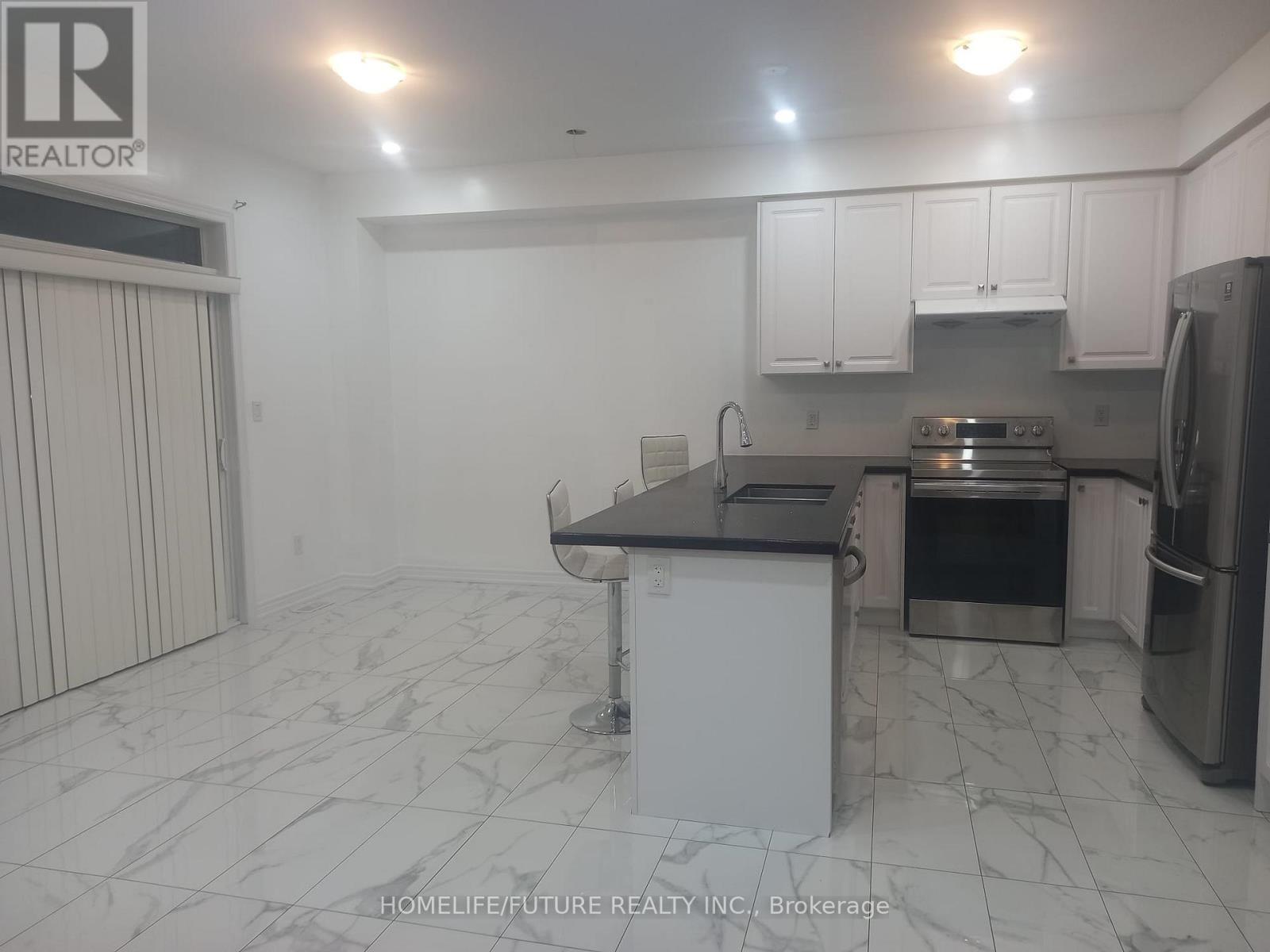 1191 Enchanted Crescent, Pickering, Ontario  L1X 0H1 - Photo 3 - E12459016