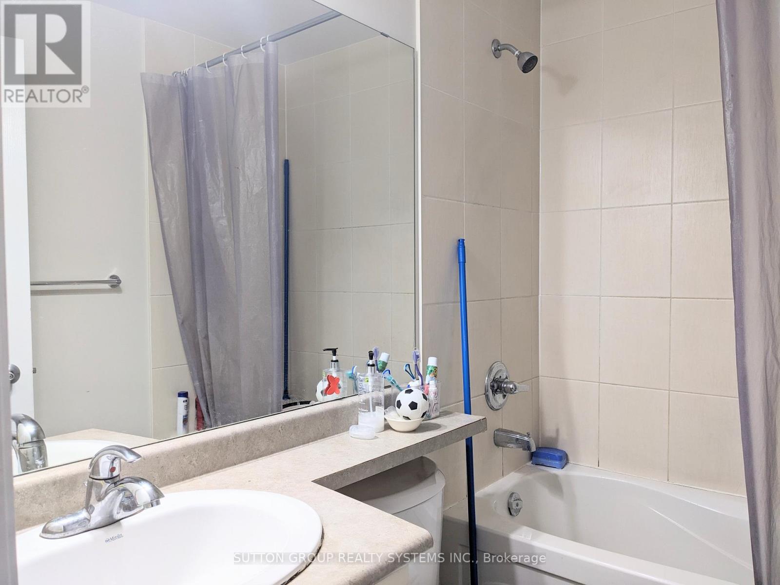 2003 - 225 Webb Drive, Mississauga, Ontario  L5B 4P2 - Photo 14 - W12457462
