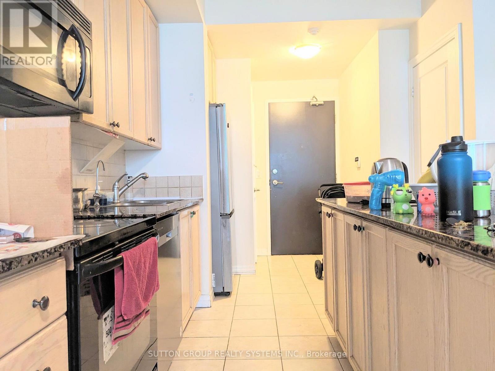 2003 - 225 Webb Drive, Mississauga, Ontario  L5B 4P2 - Photo 9 - W12457462